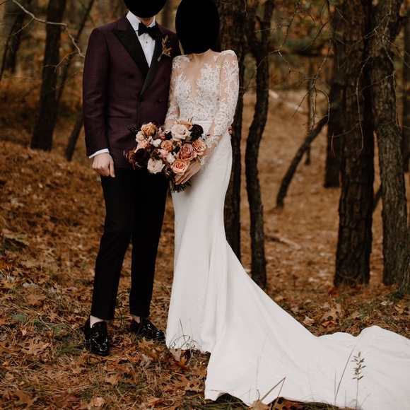 Pronovias x Kleinfeld Illusion Long Sleeve Vicenta Wedding Dress - Picture 3 of 4